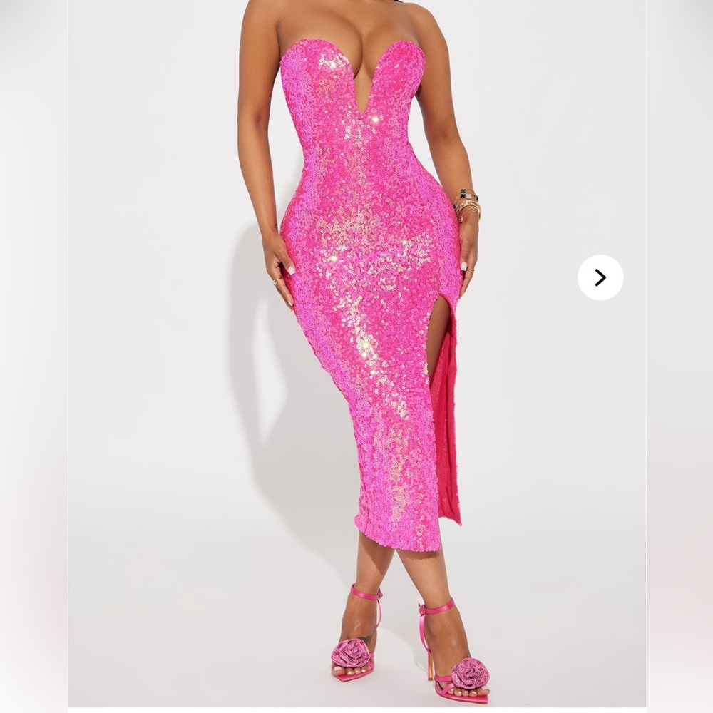 Stunning Pink Sequin Dress